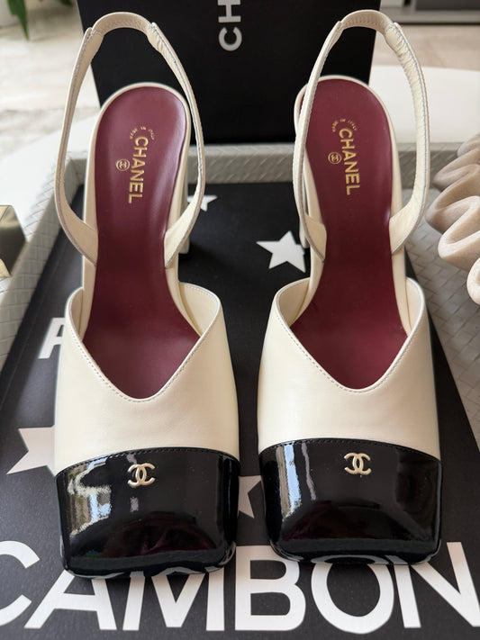 Chanel 26S Blazy Ivory Ecru Black Square Cap Toe Sling CC Slingback Chunky Heel Pumps