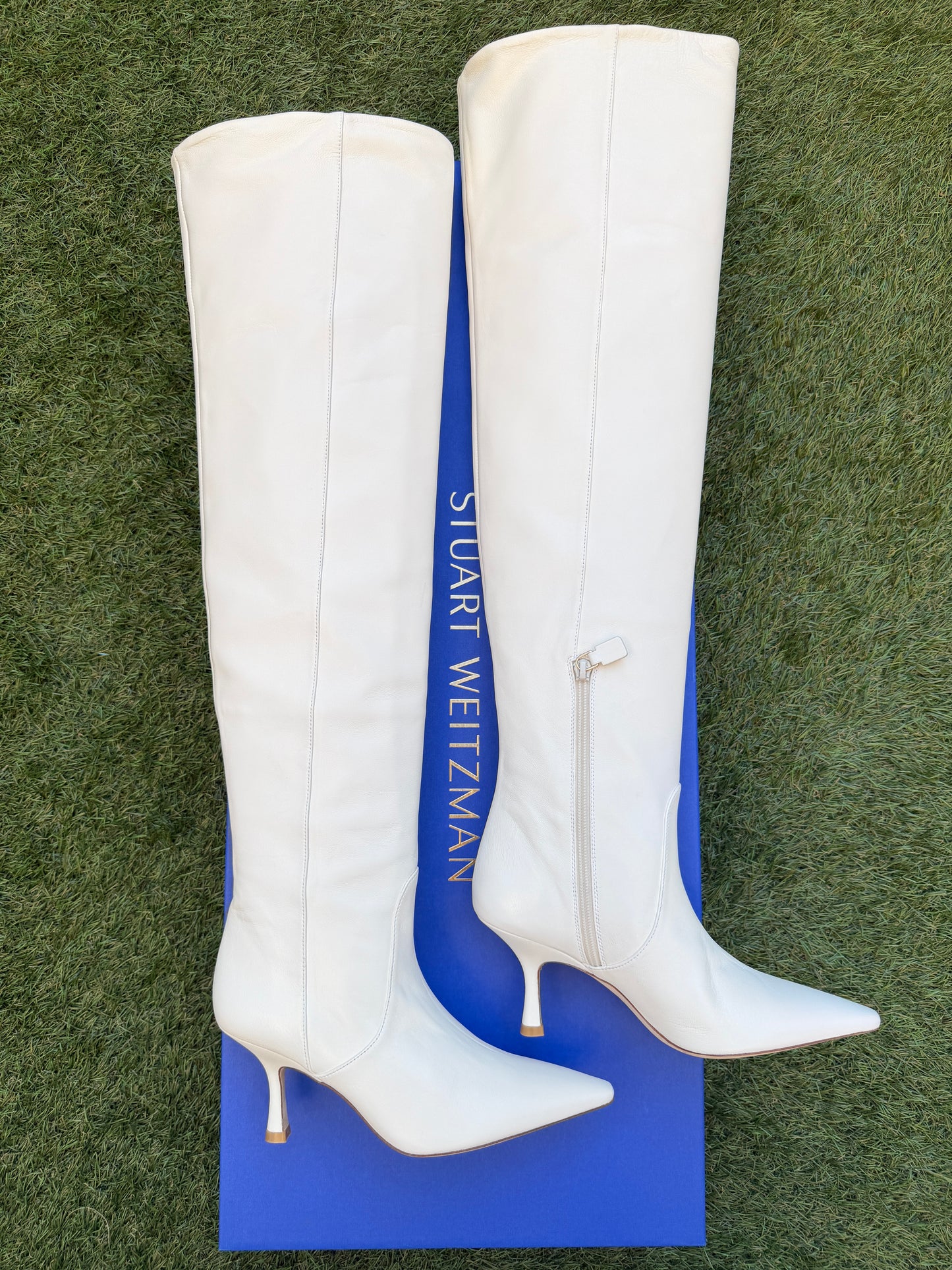 STUART WEITZMAN NAOMI NAPA LEATHER IVORY WHITE ZIP OVER KNEE BOOTS WIDE CALF BOOT
