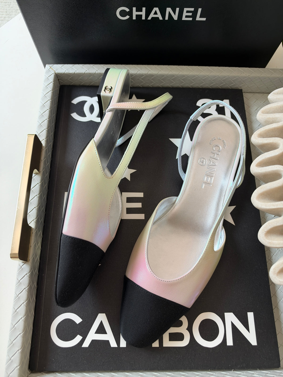 Chanel 26K Pearl White Iridescent Black Cap Toe Slingback Sling Flats