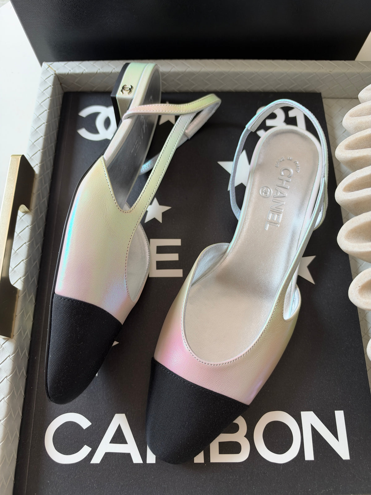 Chanel 26K Pearl White Iridescent Black Cap Toe Slingback Sling Flats