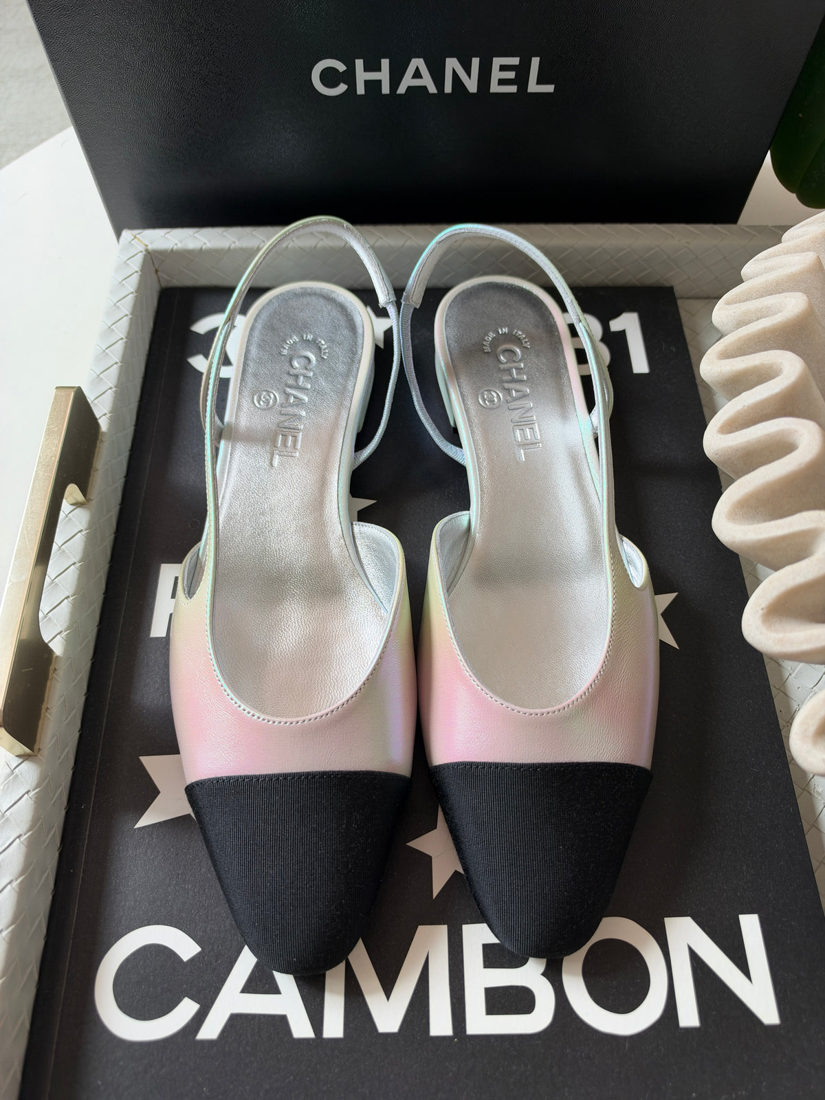Chanel 26K Pearl White Iridescent Black Cap Toe Slingback Sling Flats
