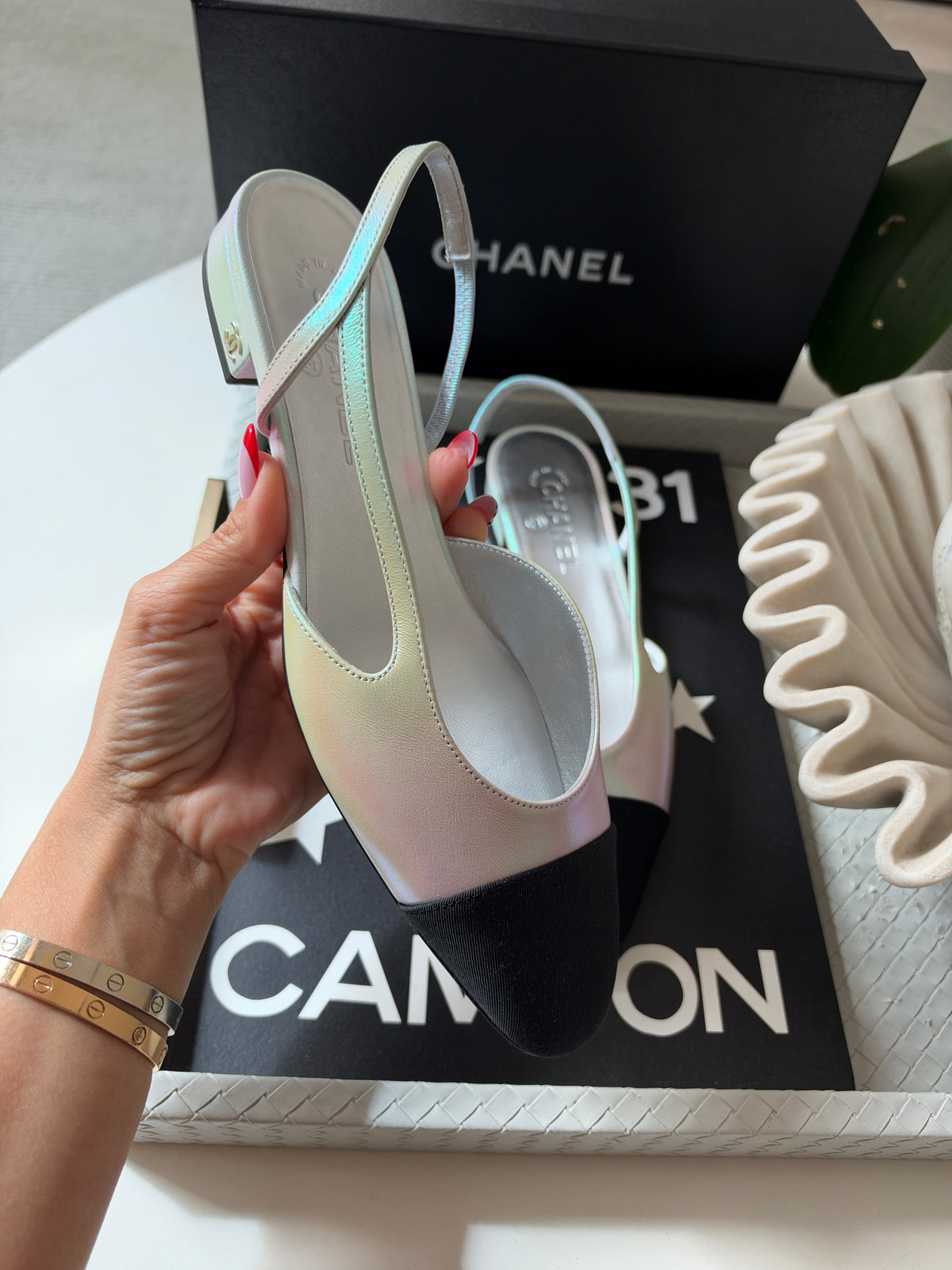 Chanel 26K Pearl White Iridescent Black Cap Toe Slingback Sling Flats