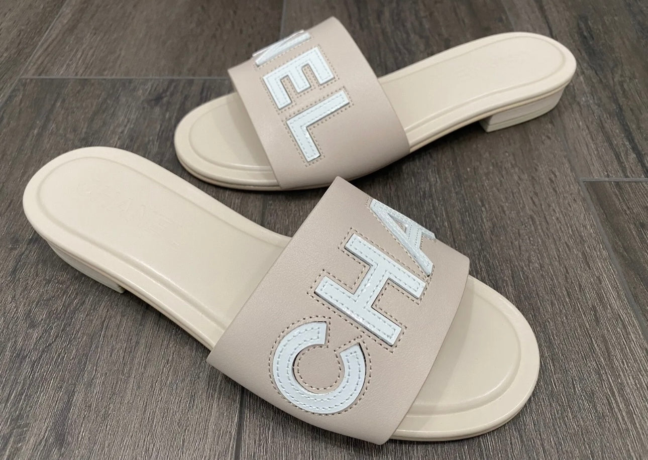 CHANEL CHA NEL LOGO BEIGE LEATHER FLAT SHOES SLIDES MULES