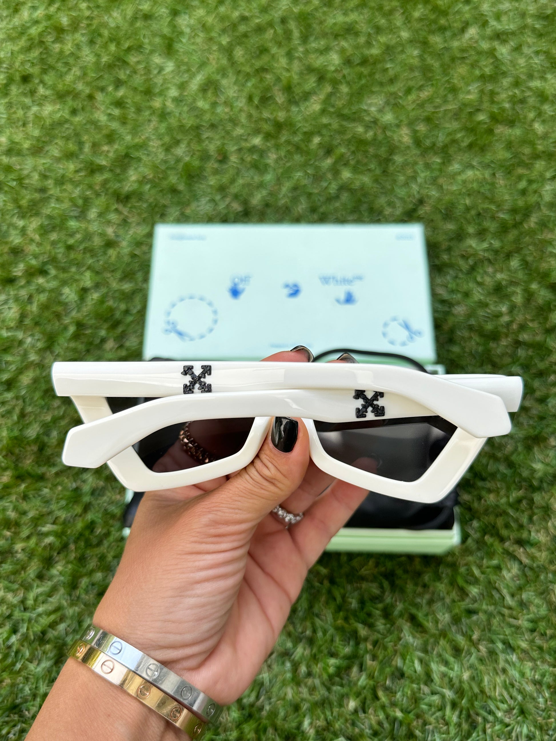 Off-White Artemisia 55MM Cat Eye White Dark Gray Tinted Sunglasses – Miami  Lux Boutique