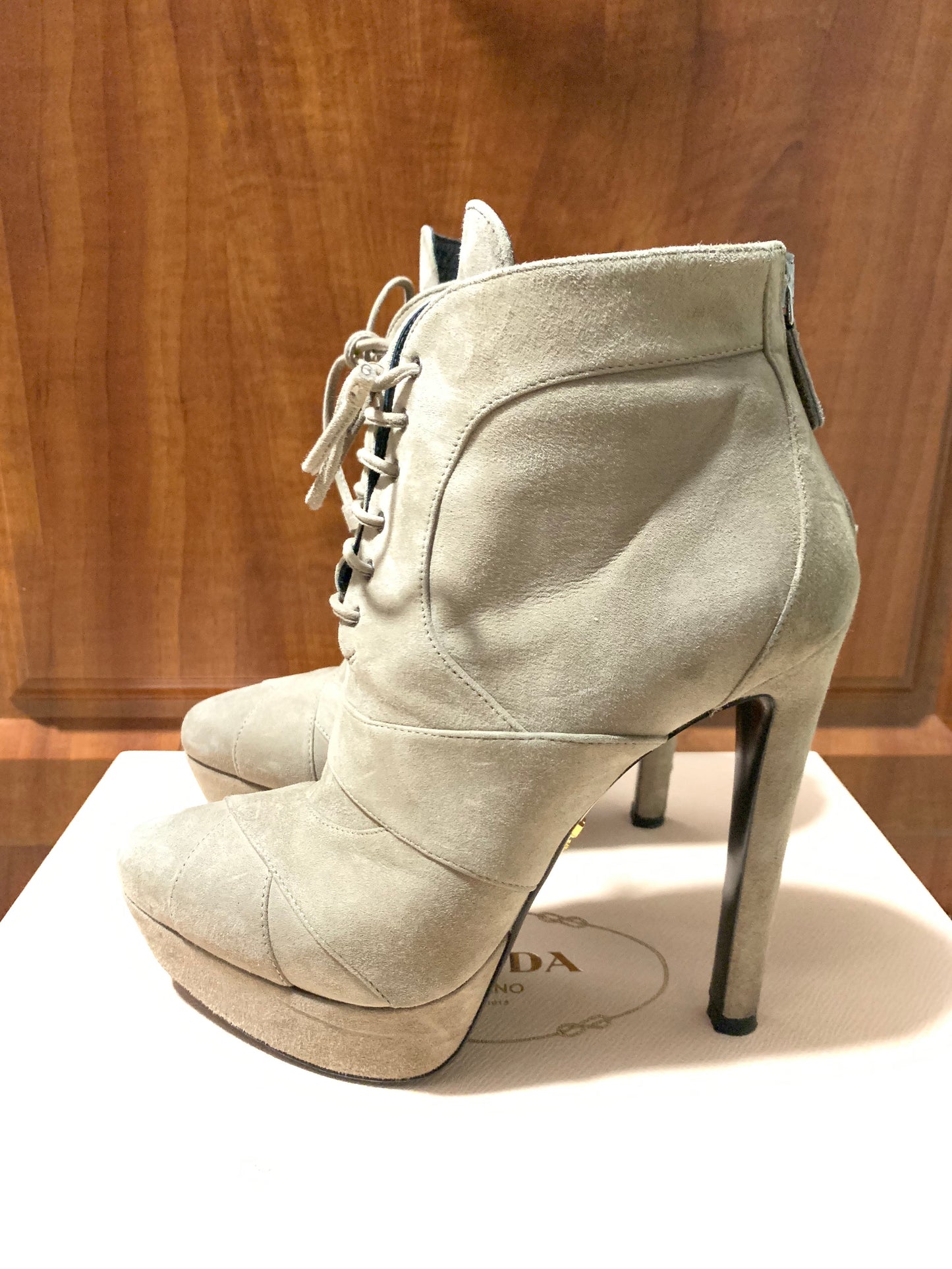 Prada 135mm Gray Taupe Platform Suede Lace Up Bambu Zip Ankle Booties Boots