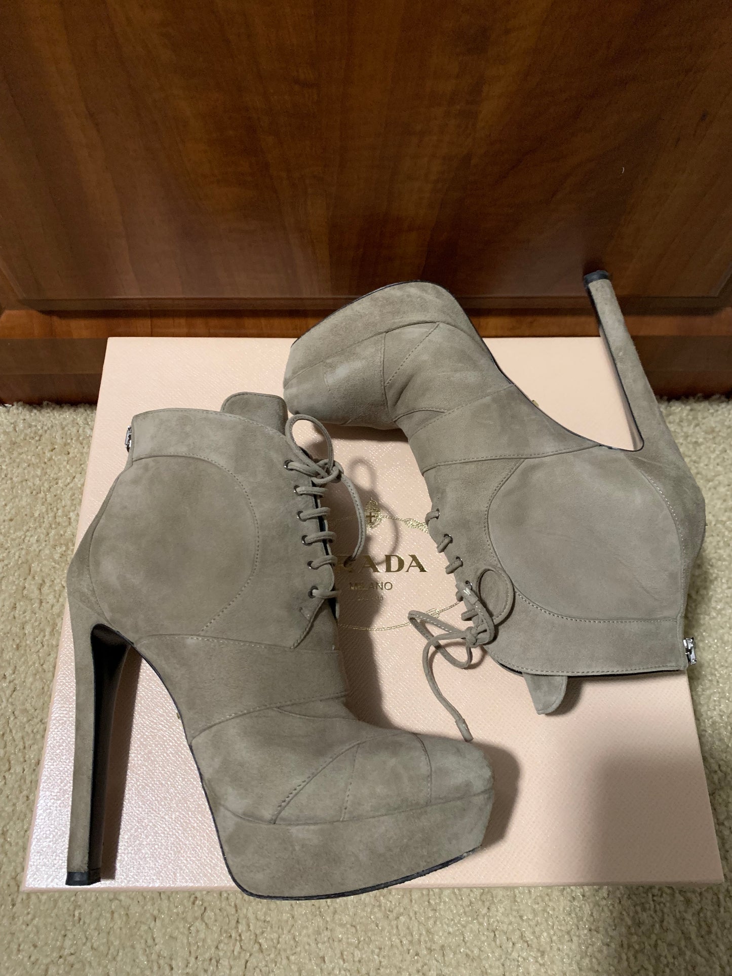 Prada 135mm Gray Taupe Platform Suede Lace Up Bambu Zip Ankle Booties Boots