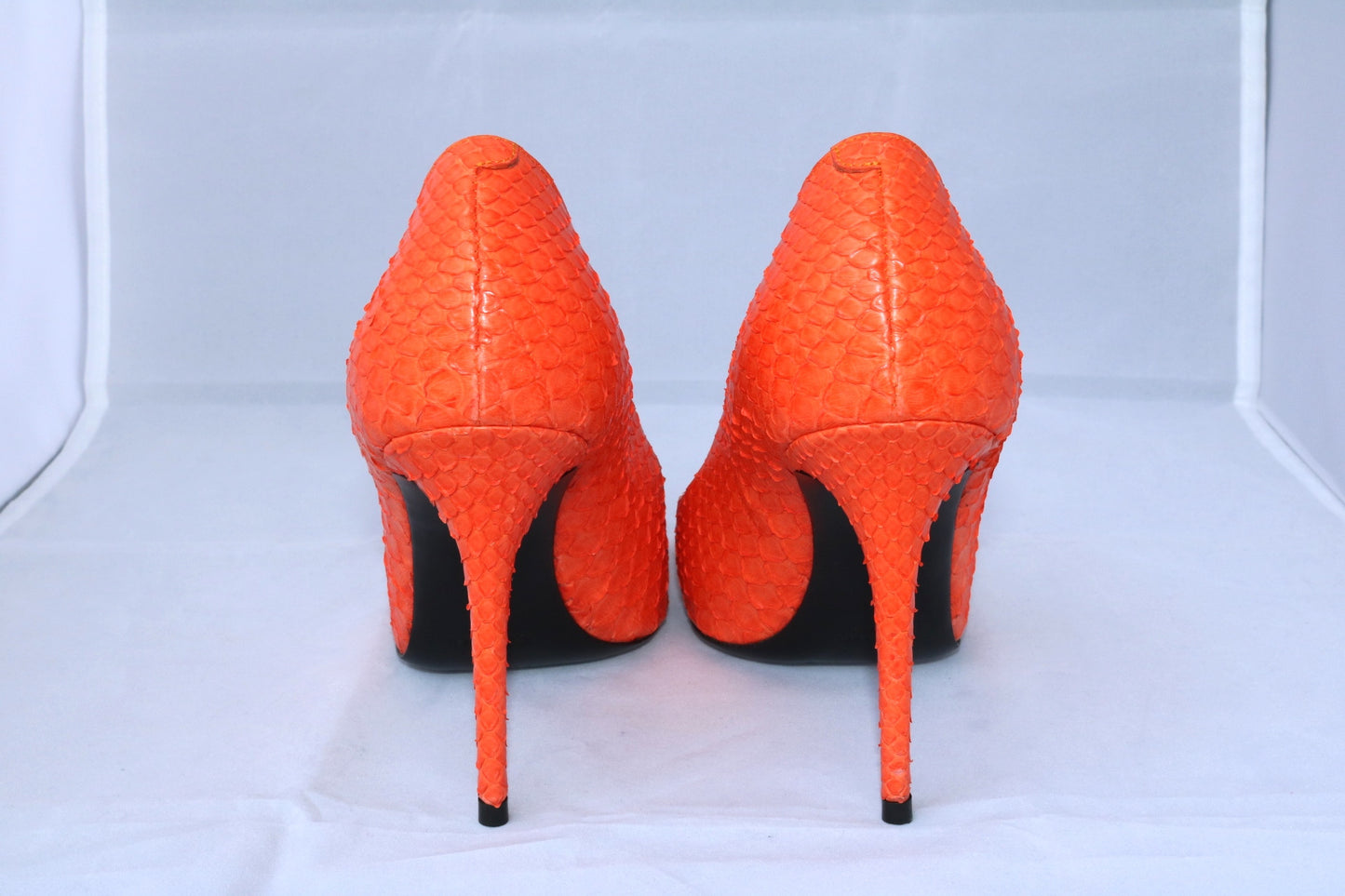 CELINE PYTHON ORANGE HOT CLASSIC SNAKESKIN SNAKE POINTED PUMPS PUMP SHOES PRE-OWNED 37.5