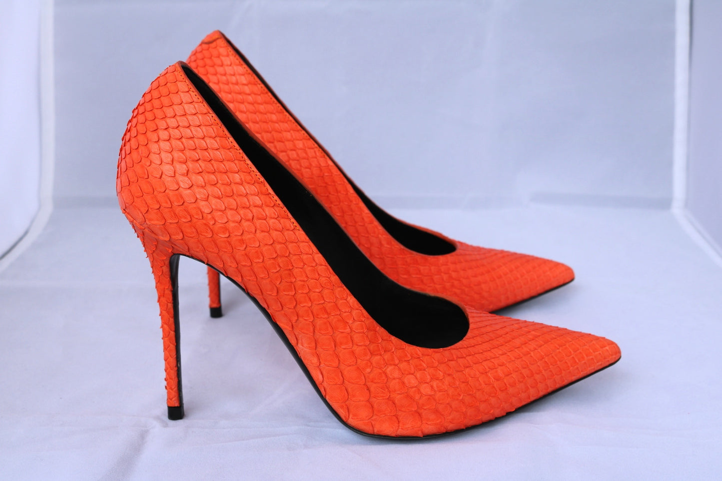 CELINE PYTHON ORANGE HOT CLASSIC SNAKESKIN SNAKE POINTED PUMPS PUMP SHOES PRE-OWNED 37.5