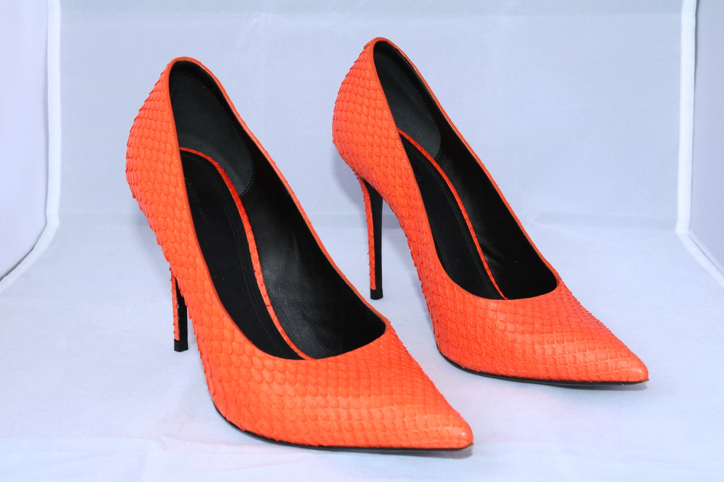 CELINE PYTHON ORANGE HOT CLASSIC SNAKESKIN SNAKE POINTED PUMPS PUMP SHOES PRE-OWNED 37.5