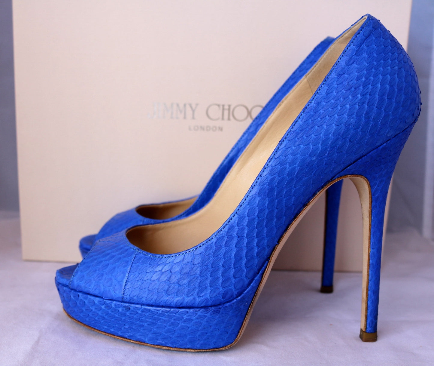 $995 JIMMY CHOO WATER SNAKE SNAKESKIN ELECTRIC BLUE OPEN TOE PUMP PUMPS SHOES