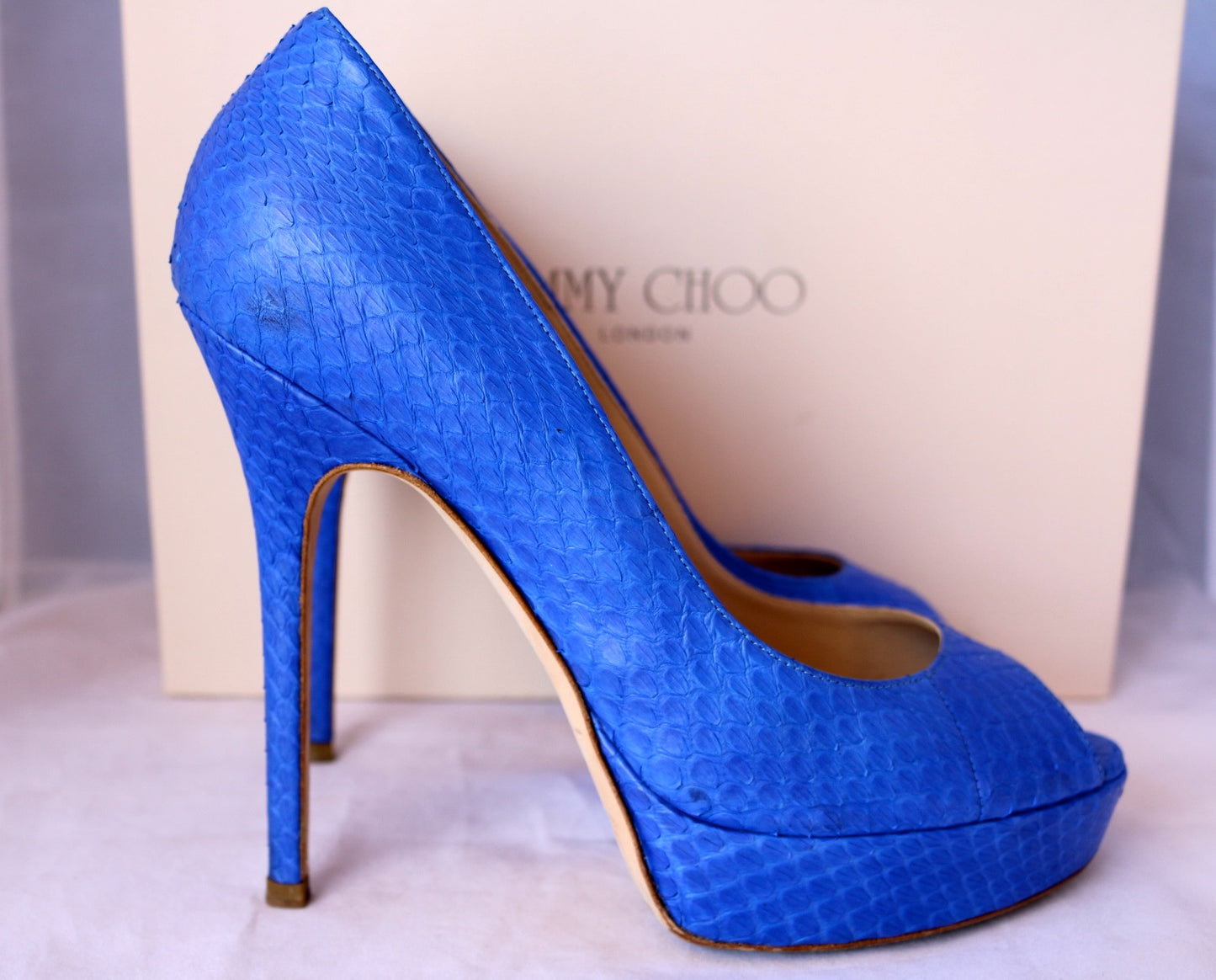 $995 JIMMY CHOO WATER SNAKE SNAKESKIN ELECTRIC BLUE OPEN TOE PUMP PUMPS SHOES