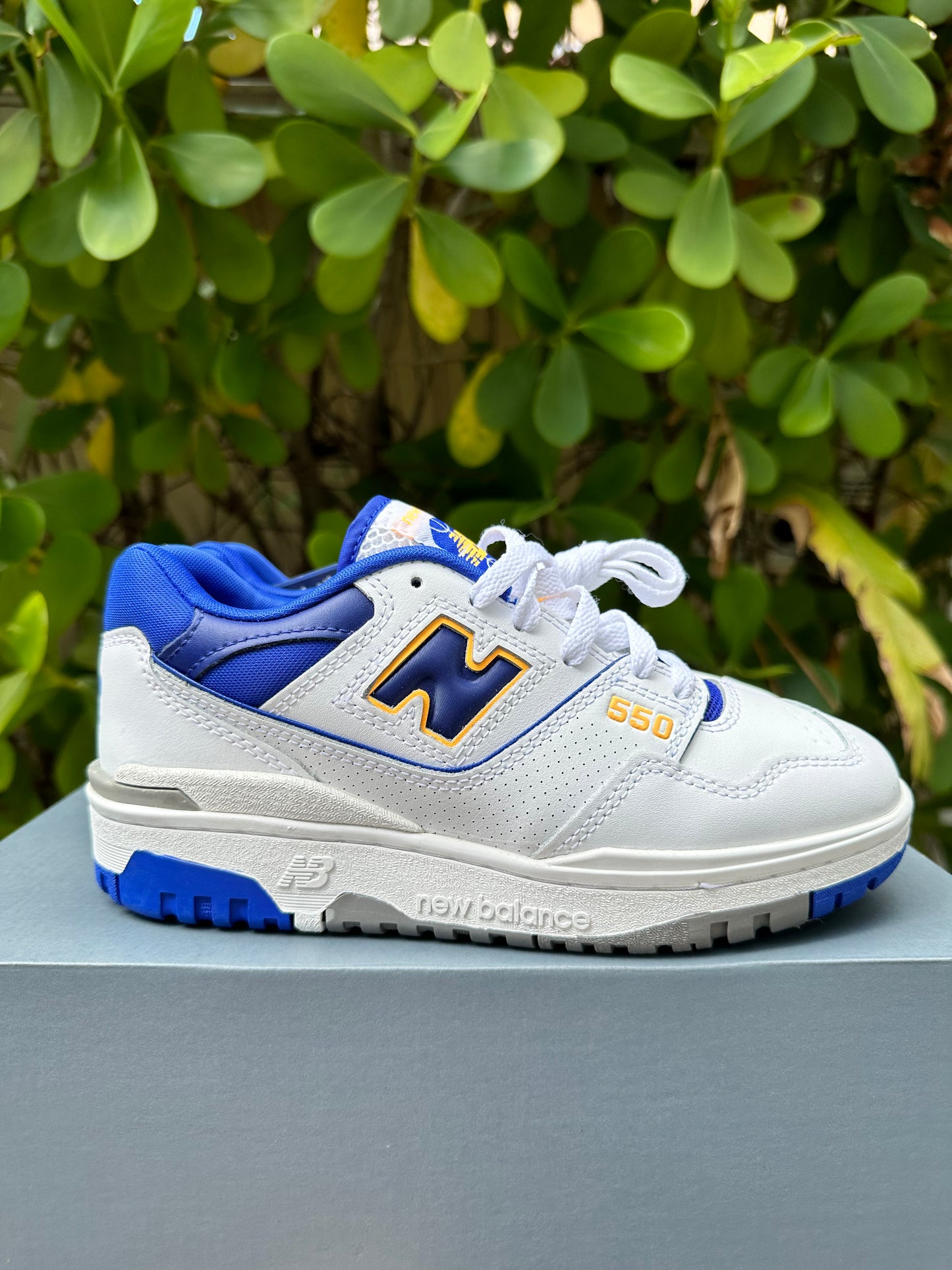 New Balance 2022 550 'Lakers Pack - Infinity Blue' White Leather Sneakers