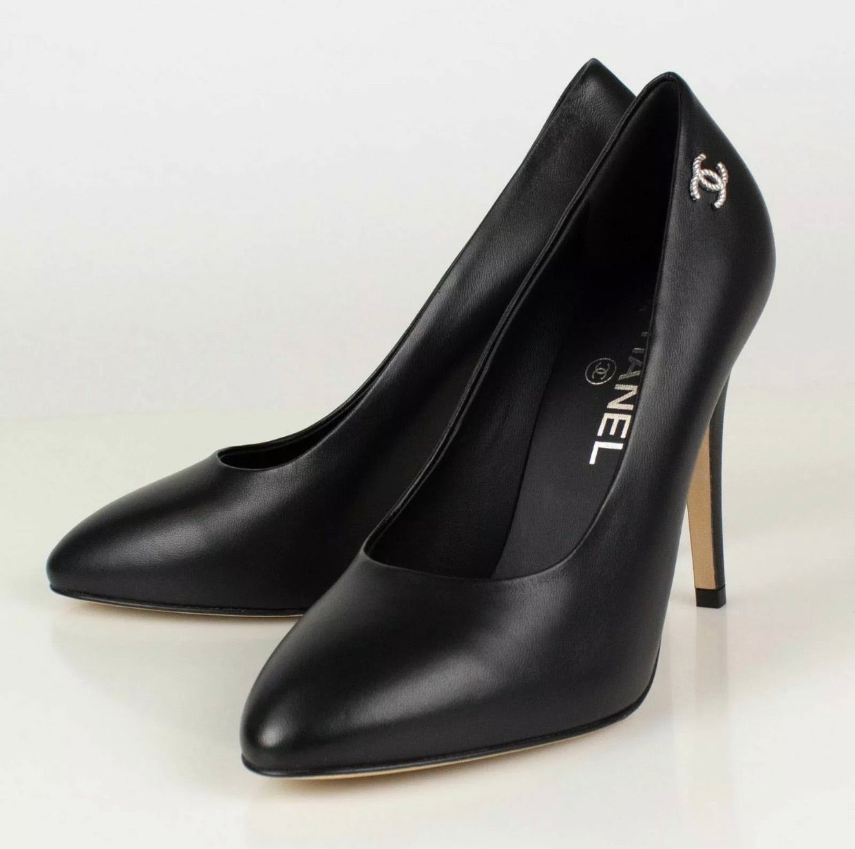 Chanel Classic Black Leather CC Silver Logo Pumps Shoes